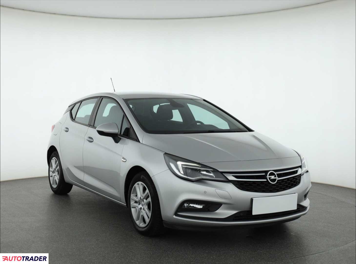 Opel Astra 2016 1.4 123 KM