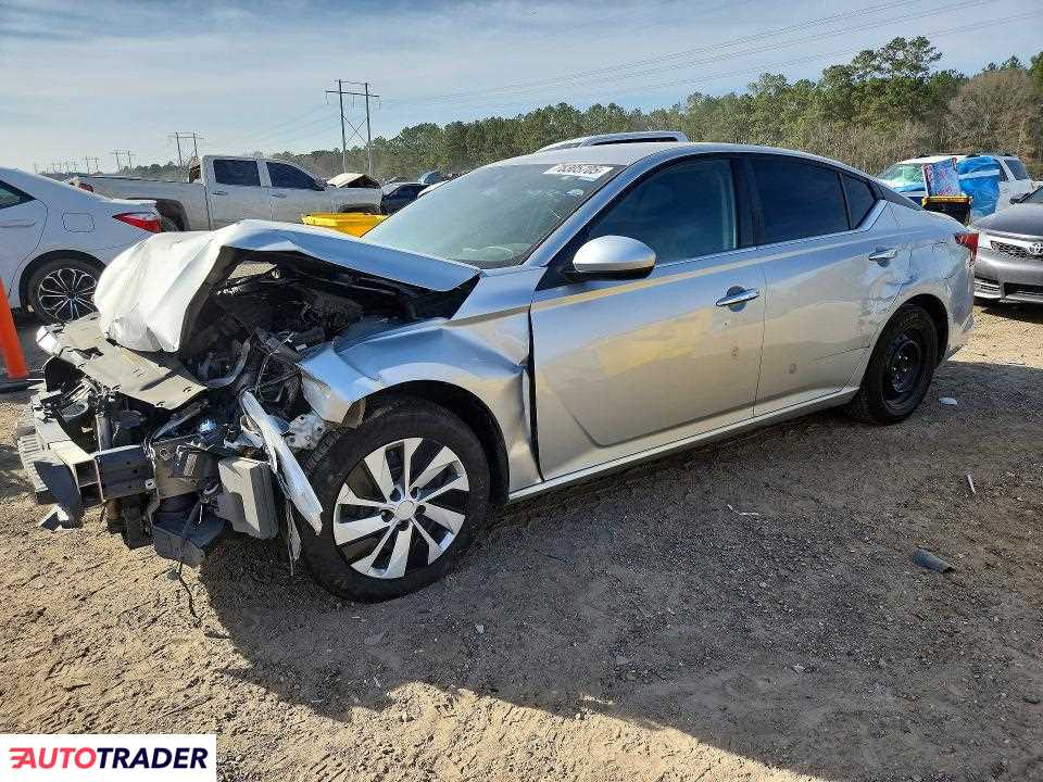 Nissan Altima 2021 2