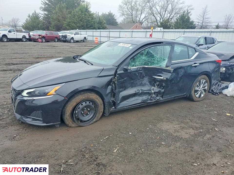 Nissan Altima 2024 2