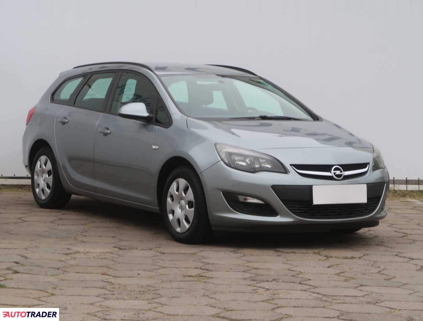 Opel Astra 2014 1.4 138 KM