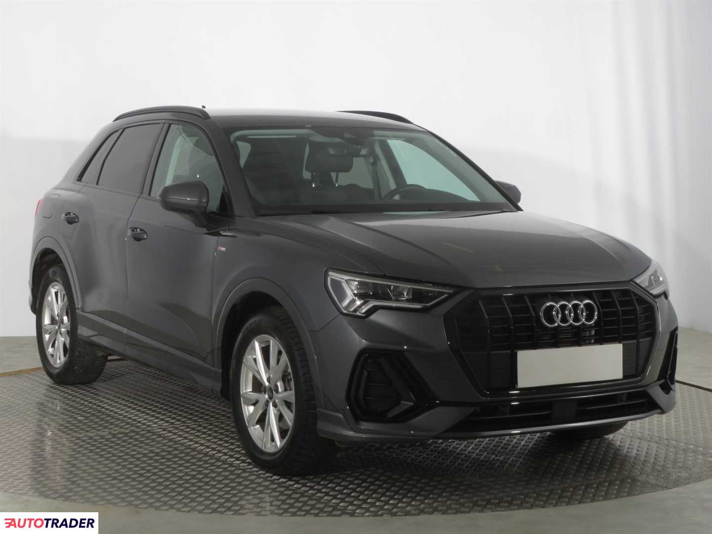 Audi Q3 2022 1.5 147 KM