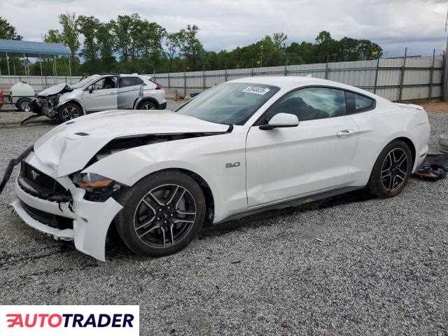 Ford Mustang 2020 5
