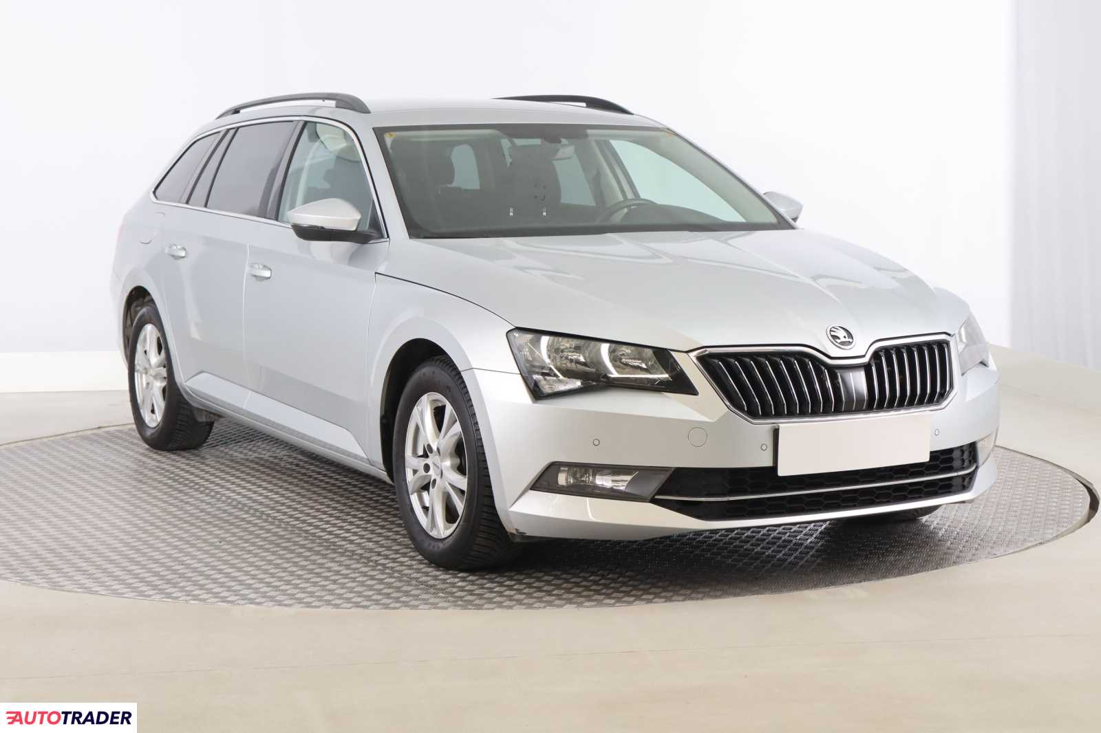 Skoda Superb 2019 2.0 147 KM