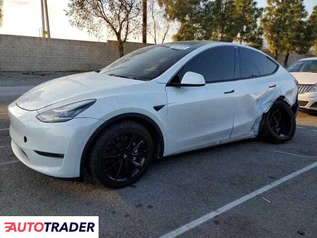 Tesla Model Y benzyna 2020r. (RANCHO CUCAMONGA)