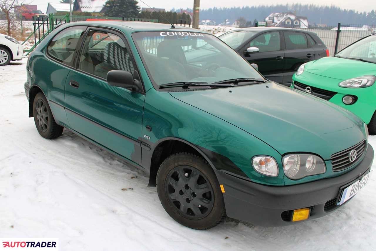 Toyota Corolla 1999 1.4 116 KM