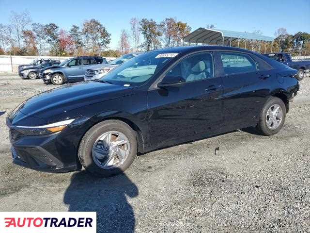 Hyundai Elantra 2025 2