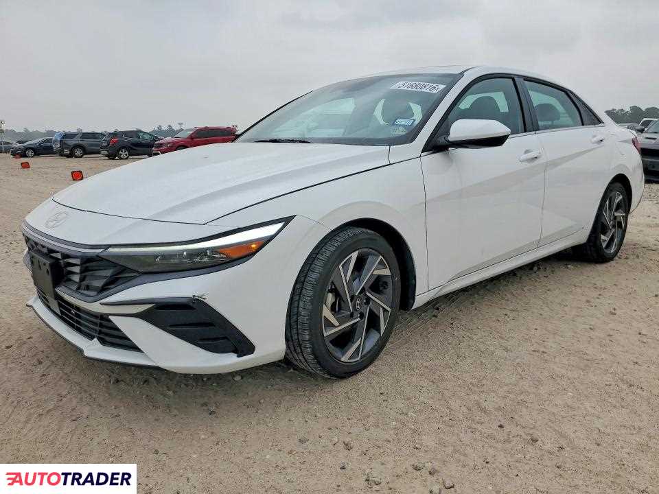 Hyundai Elantra 2025 2