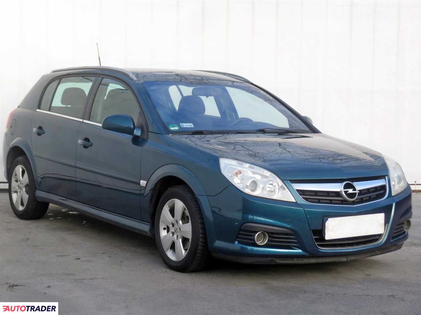 Opel Signum 2007 1.9 147 KM