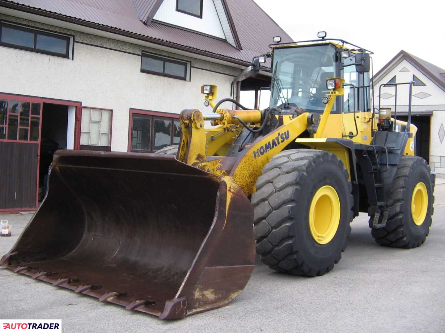 KOMATSU ŁADOWARKA KOŁOWA 24 T WA KOMATSU ŁADOWARKA KOŁOWA 24 T WA