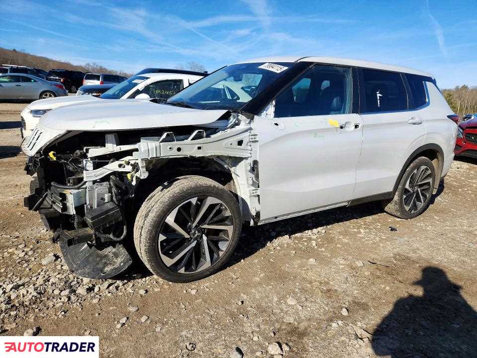 Mitsubishi Outlander 2022 2