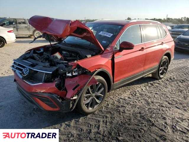 Volkswagen Tiguan 2.0 benzyna 2022r. (HOUSTON)