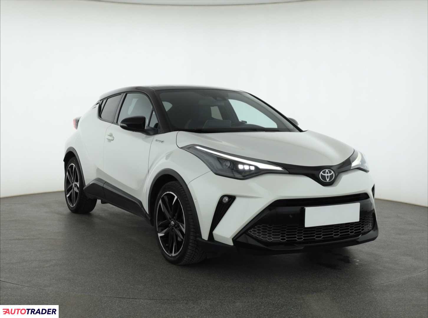 Toyota C-HR 2021 2.0 181 KM