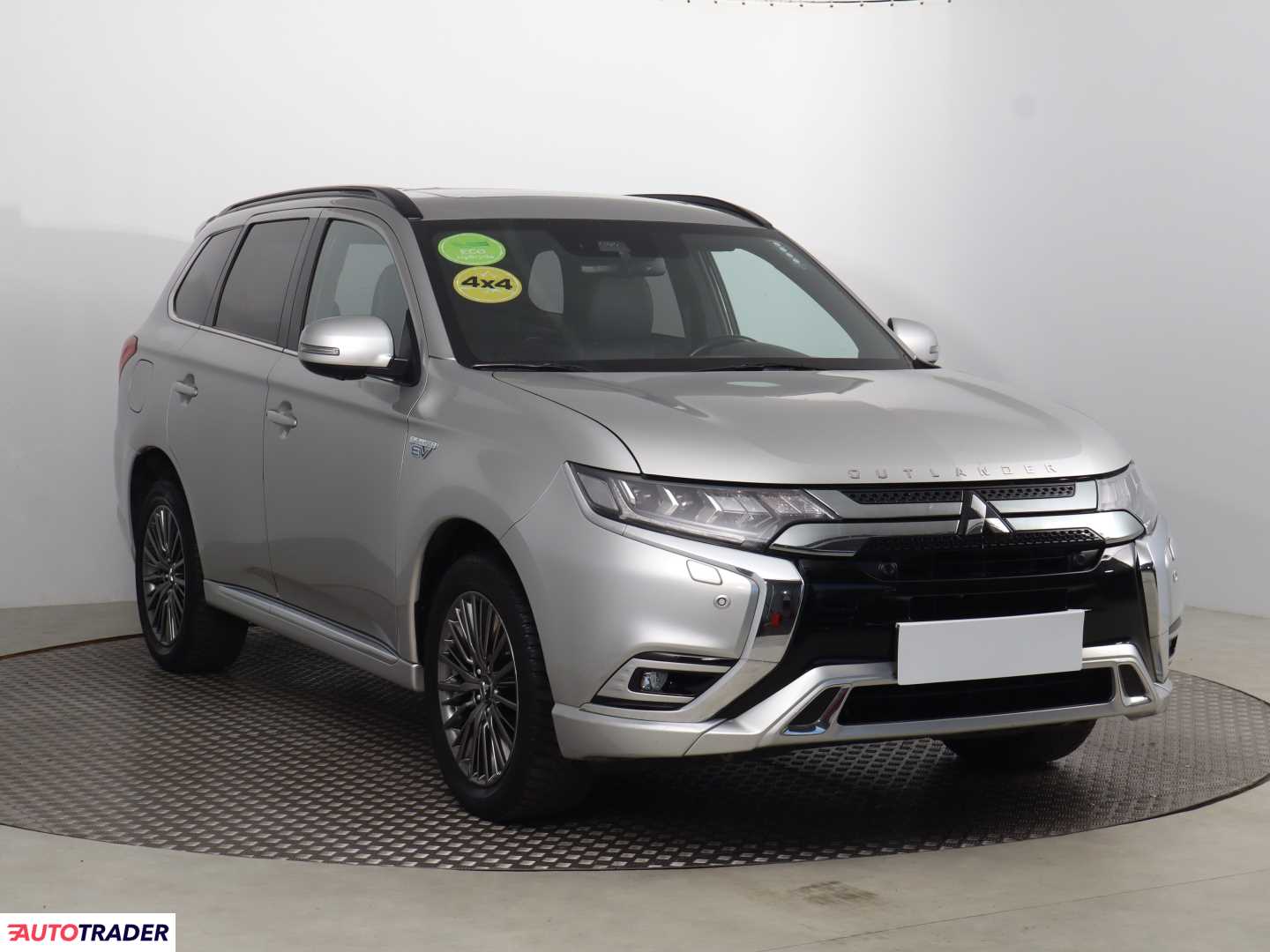 Mitsubishi Outlander 2019 2.4 221 KM Mitsubishi Outlander 2019 2.4 221 KM