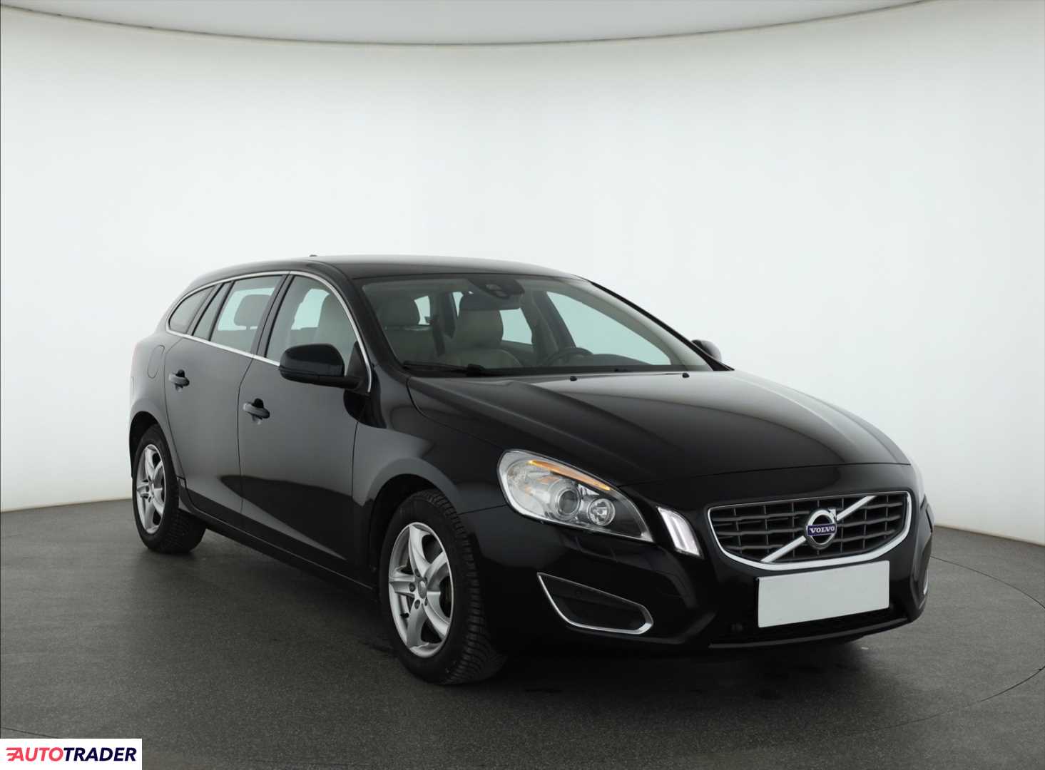 Volvo V60 2011 2.0 237 KM