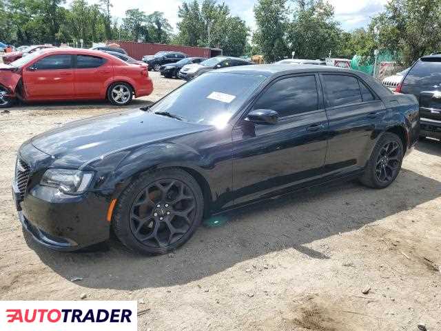 Chrysler 300C 2019 3