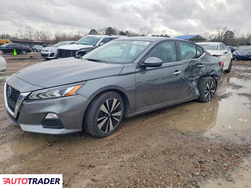 Nissan Altima 2021 2