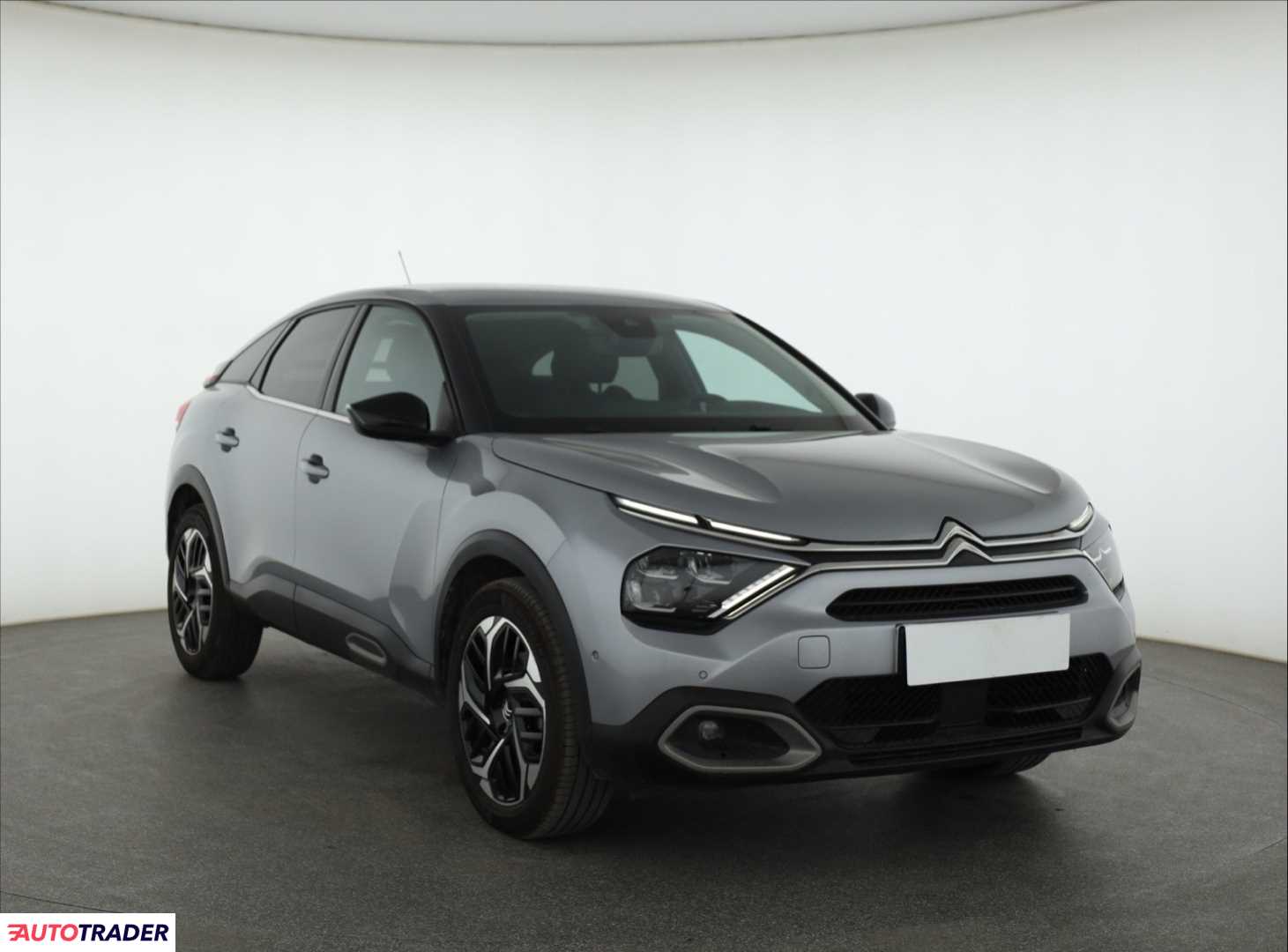 Citroen C4 2022 1.2 128 KM