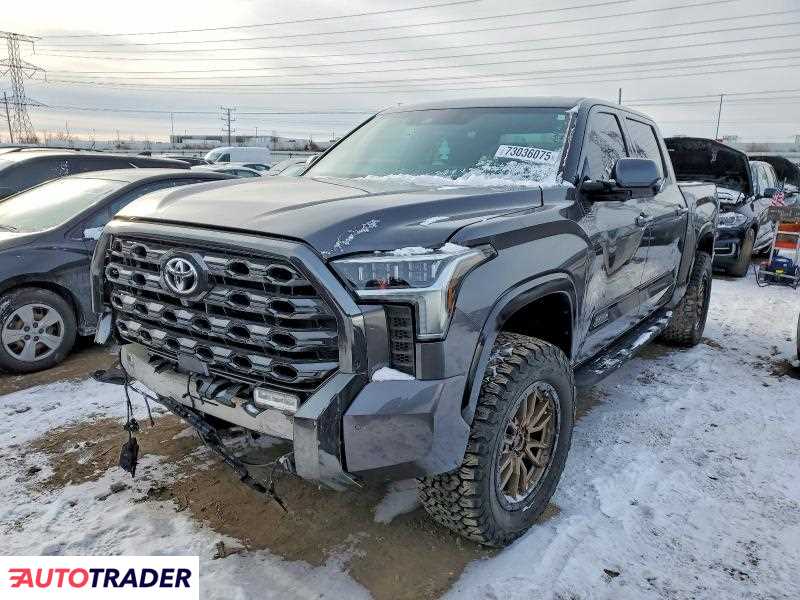 Toyota Tundra 2022 3