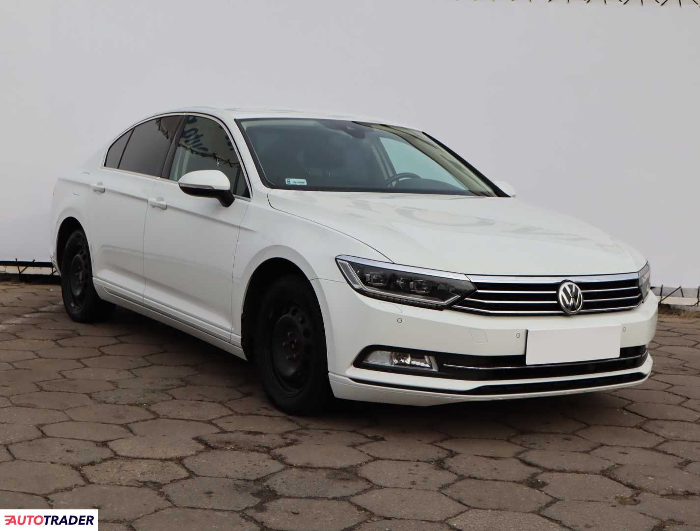 Volkswagen Passat 1.8 177 KM 2016r. (Piaseczno)