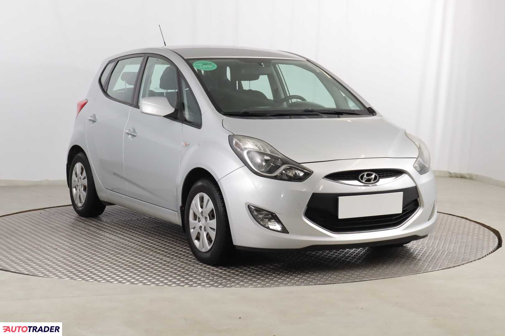 Hyundai ix20 2011 1.4 88 KM Hyundai ix20 2011 1.4 88 KM