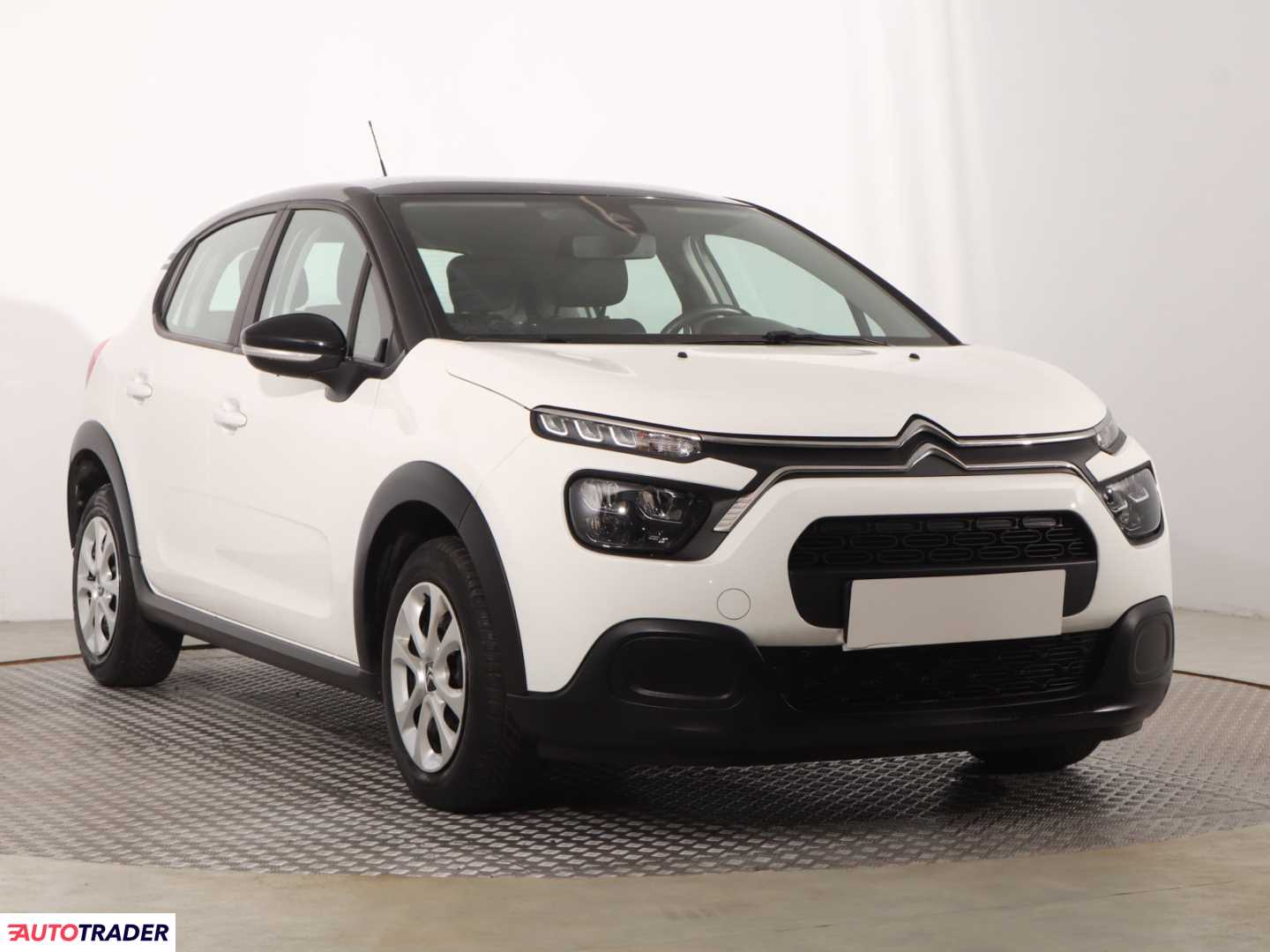 Citroen C3 2021 1.2 81 KM