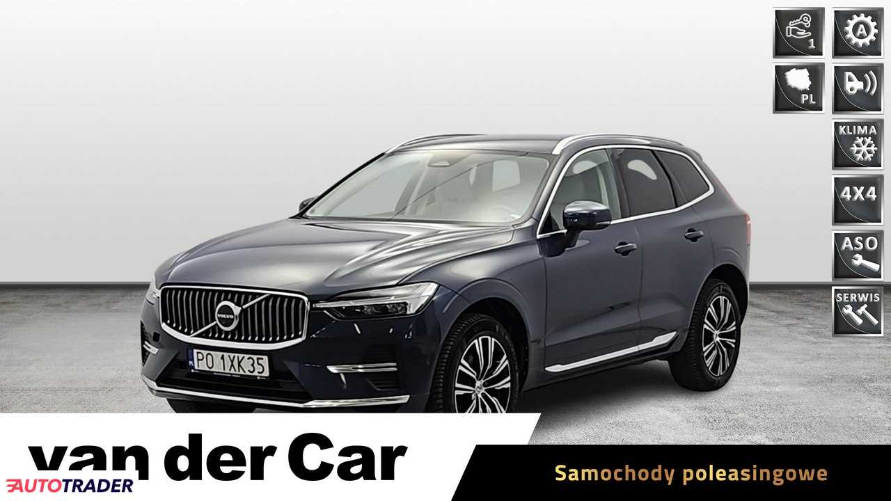 Volvo XC60 2022 2.0 197 KM