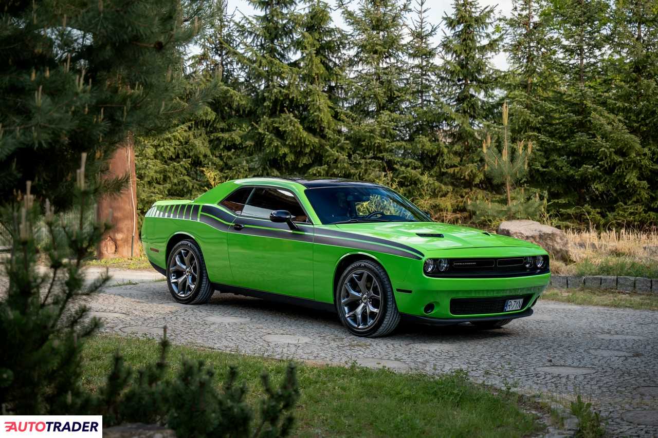 Dodge Challenger 2017 3.6 309 KM Dodge Challenger 2017 3.6 309 KM