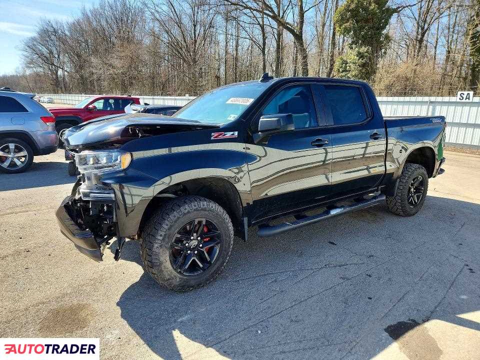 Chevrolet Silverado 2020 6
