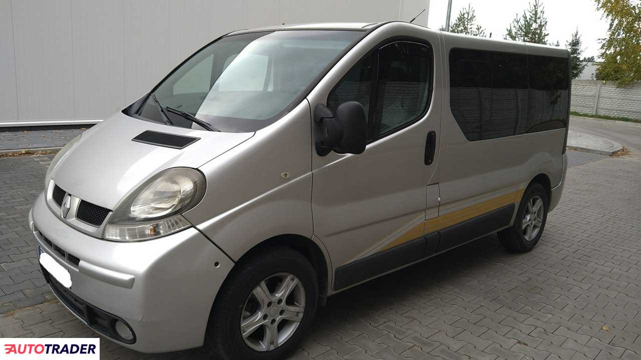 Renault Trafic 2005 2.5 130 KM Renault Trafic 2005 2.5 130 KM