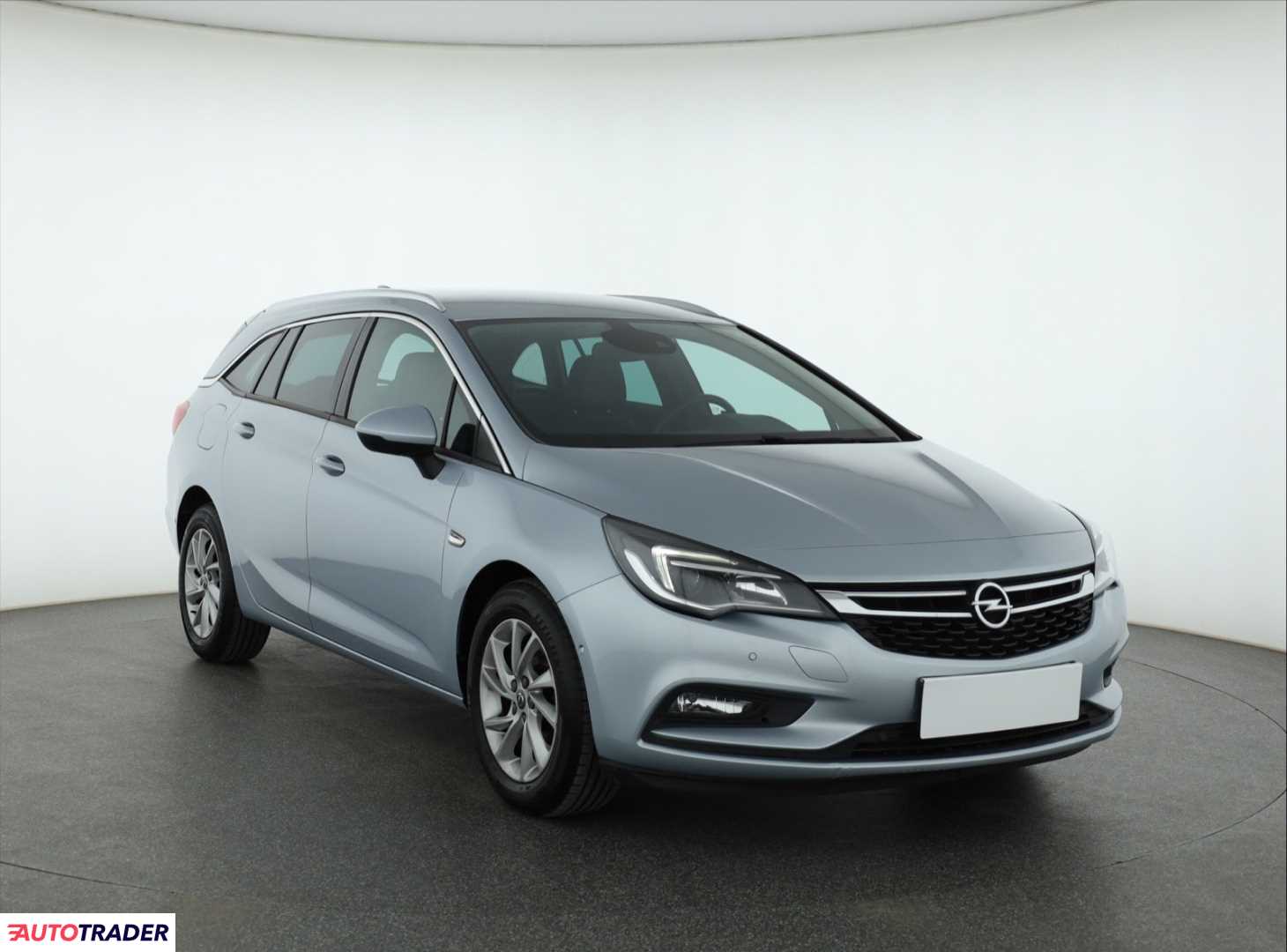 Opel Astra 2017 1.6 134 KM