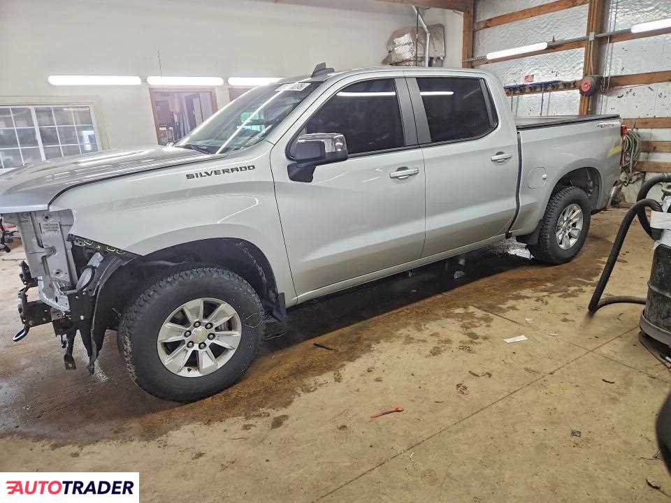 Chevrolet Silverado 2020 5