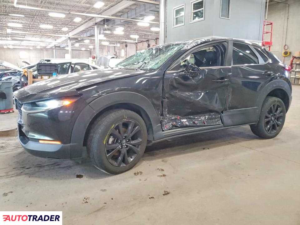 Mazda CX-30 2024 2