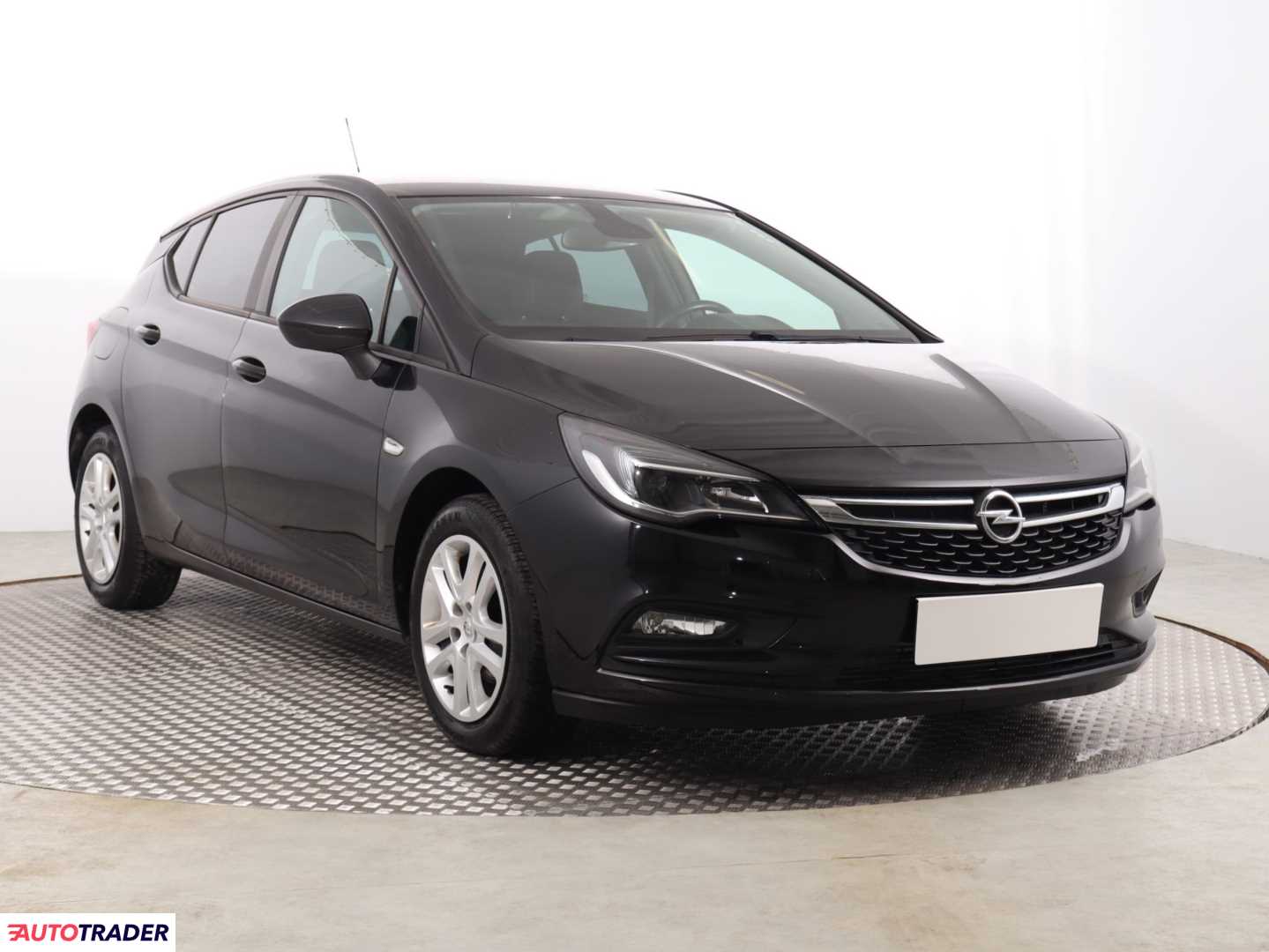 Opel Astra 1.4 123 KM 2019r. (Piaseczno)