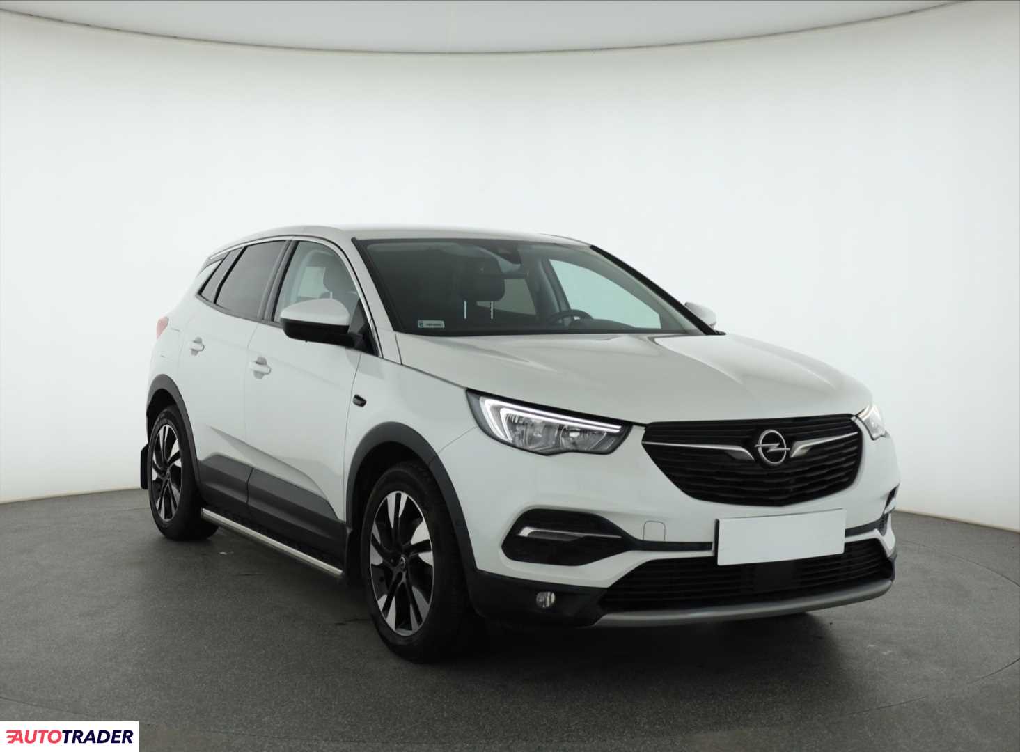 Opel Grandland 2017 1.2 128 KM