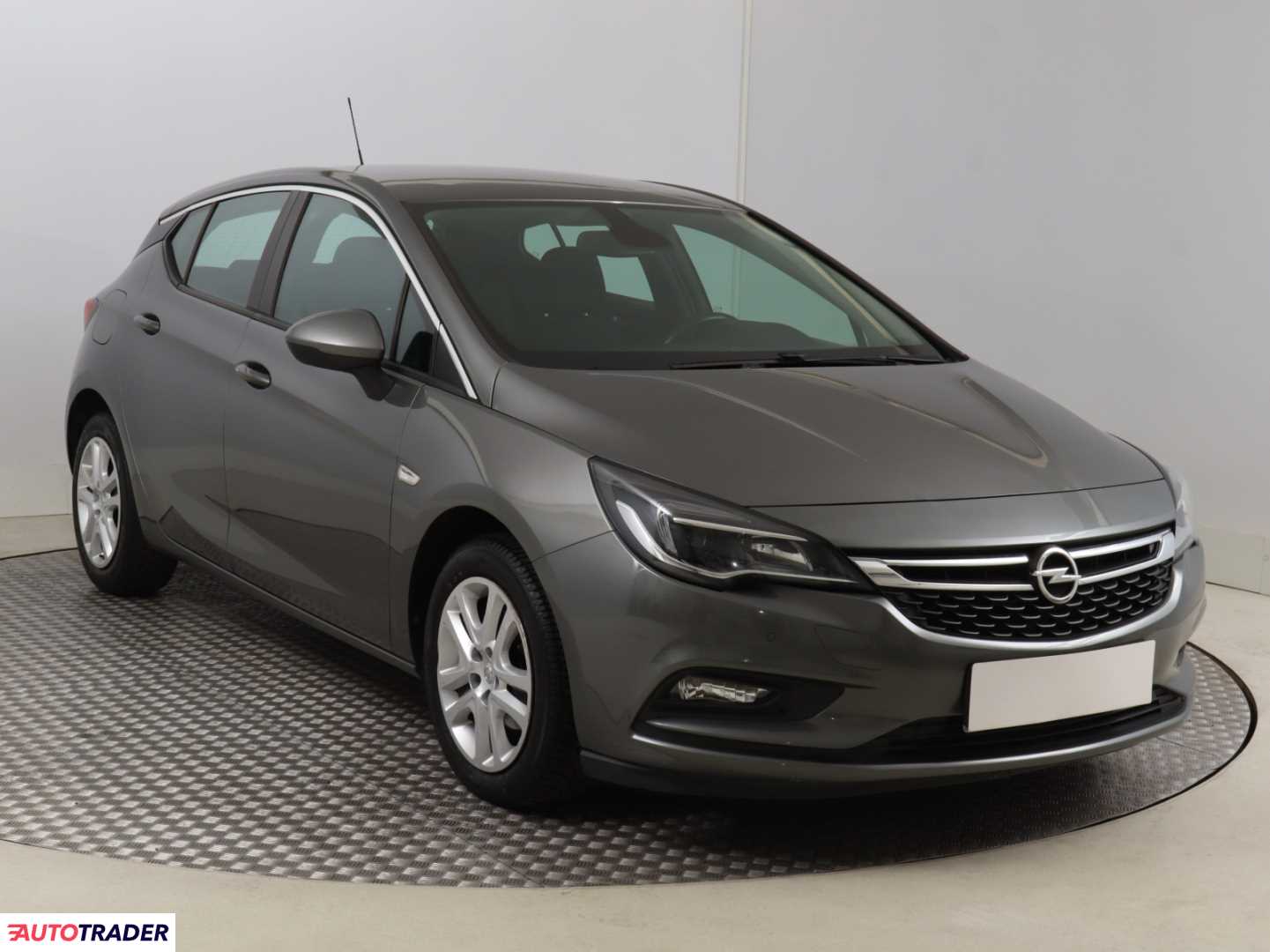 Opel Astra 2018 1.4 147 KM