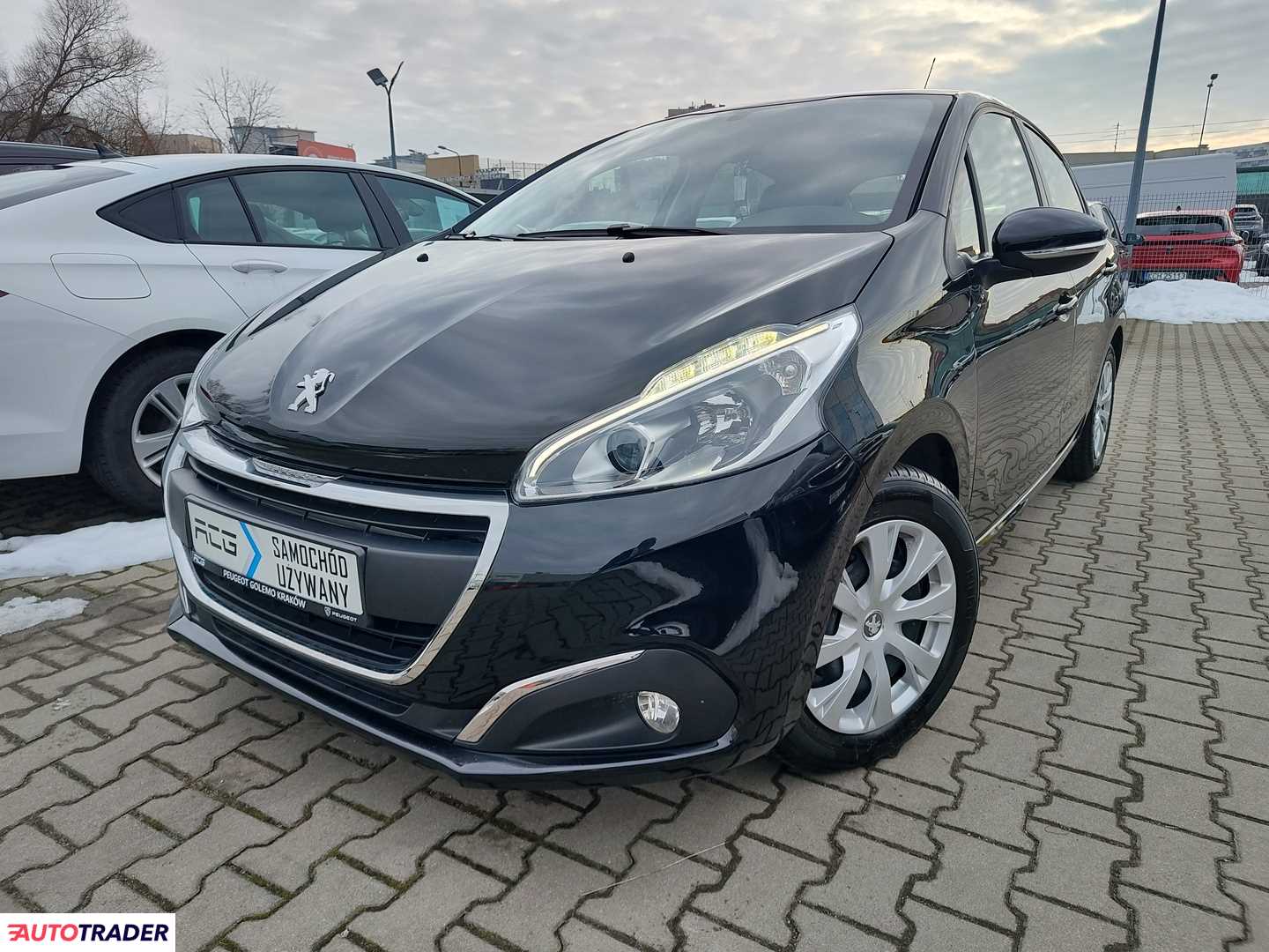 Peugeot 208 1.2 benzyna 82 KM 2016r. (Kraków, Nowy Targ)