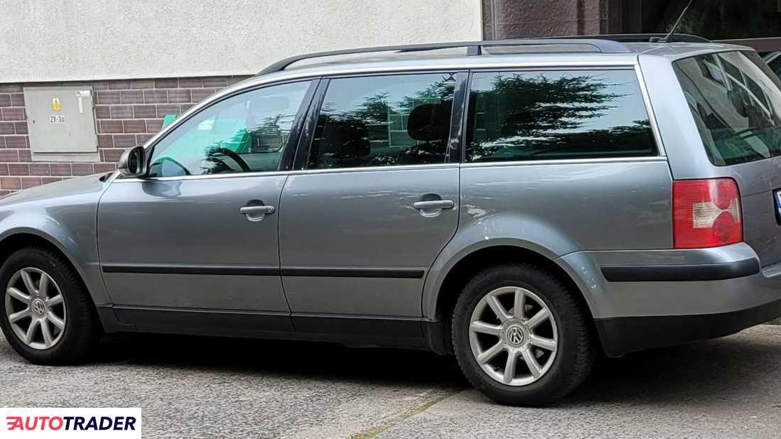 Volkswagen Passat 2004 2.0 136 KM