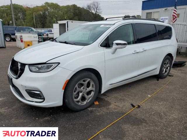 Chrysler Pacifica 2022 3