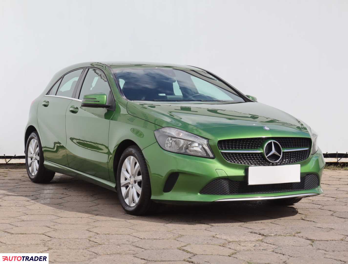 Mercedes A-klasa 2017 1.6 100 KM