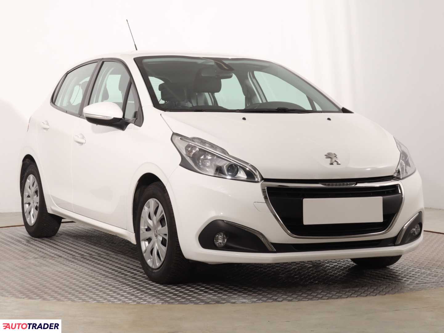 Peugeot 208 2018 1.2 81 KM
