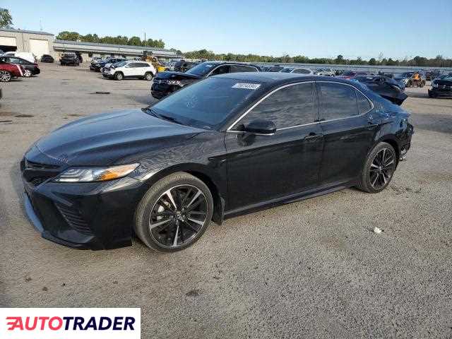 Toyota Camry 2.0 benzyna 2019r. (HARLEYVILLE)