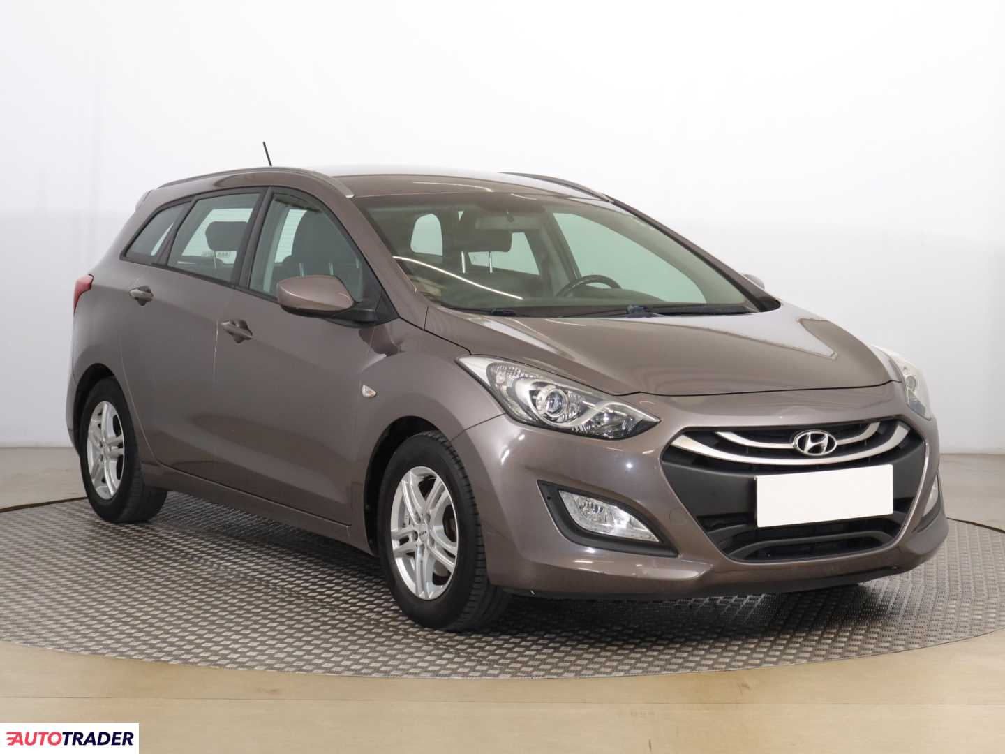 Hyundai i30 2013 1.6 132 KM