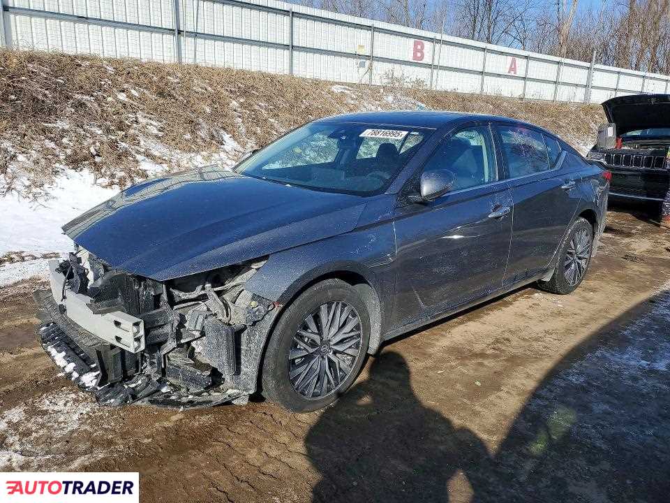 Nissan Altima 2024 2