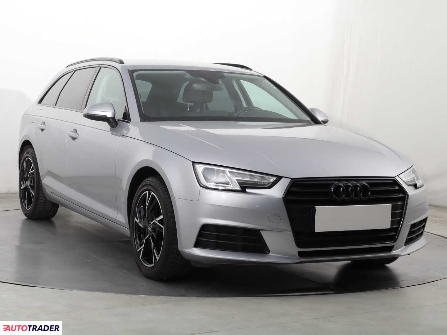 Audi A4 2016 2.0 187 KM