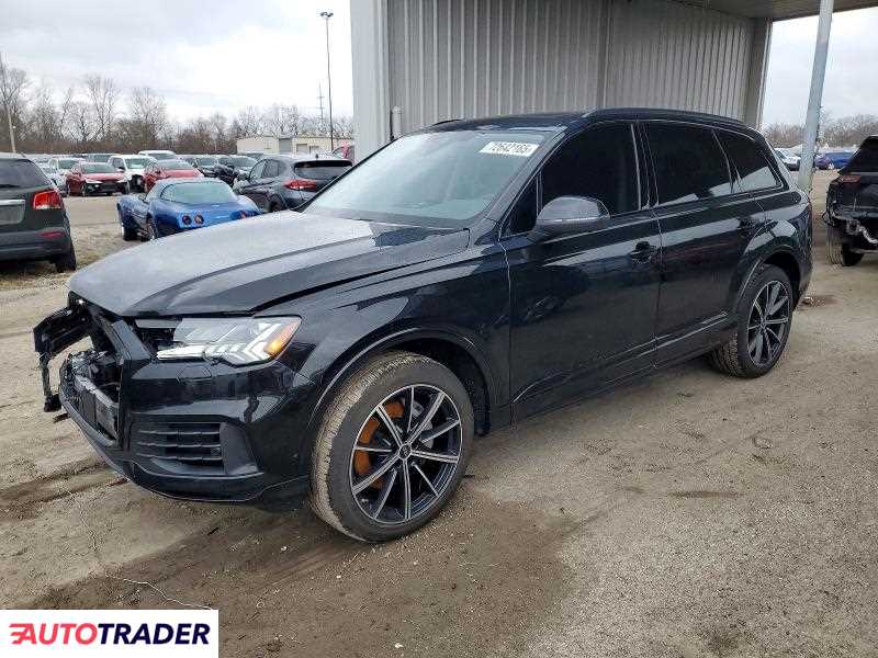 Audi Q7 2024 3