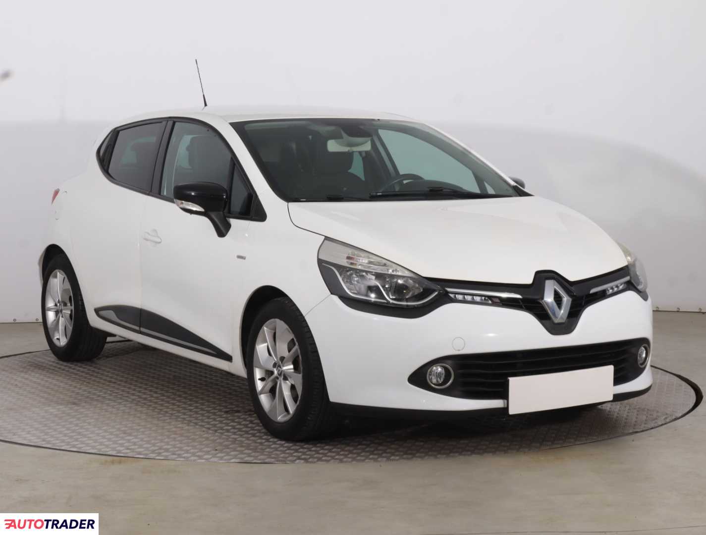Renault Clio 2016 0.9 88 KM
