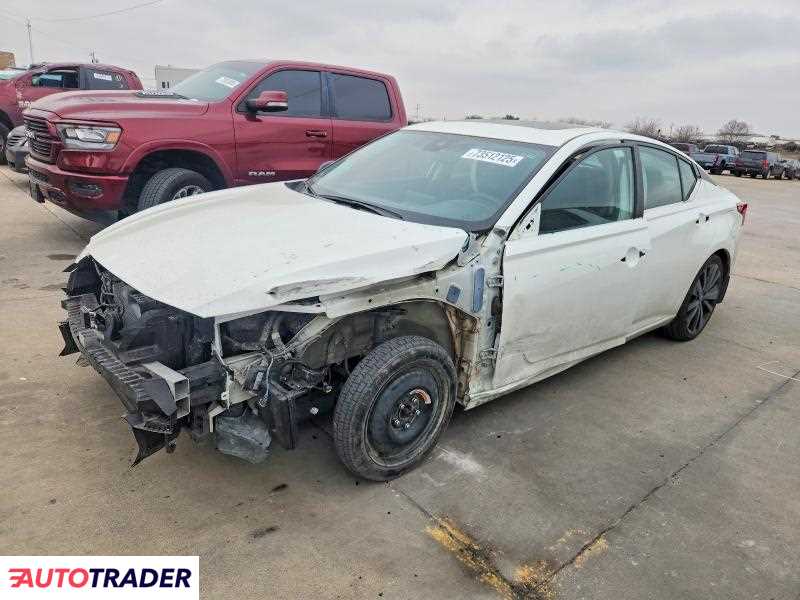 Nissan Altima 2022 2