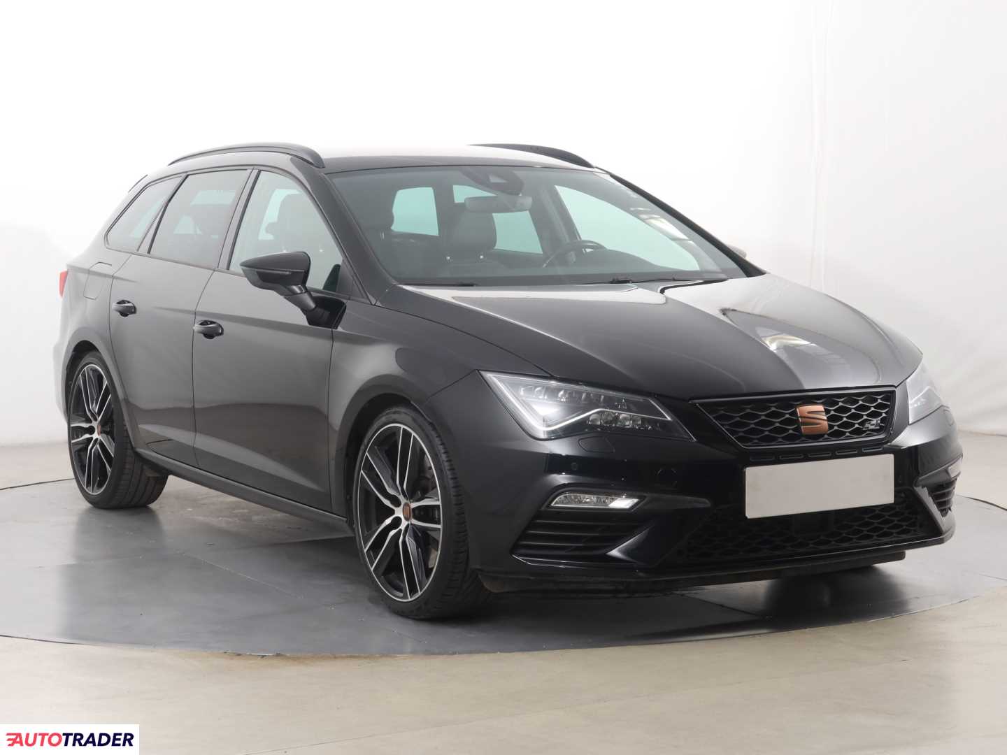 Seat Leon 2019 2.0 285 KM