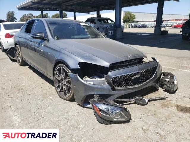 Mercedes 2017 3 Mercedes 2017 3
