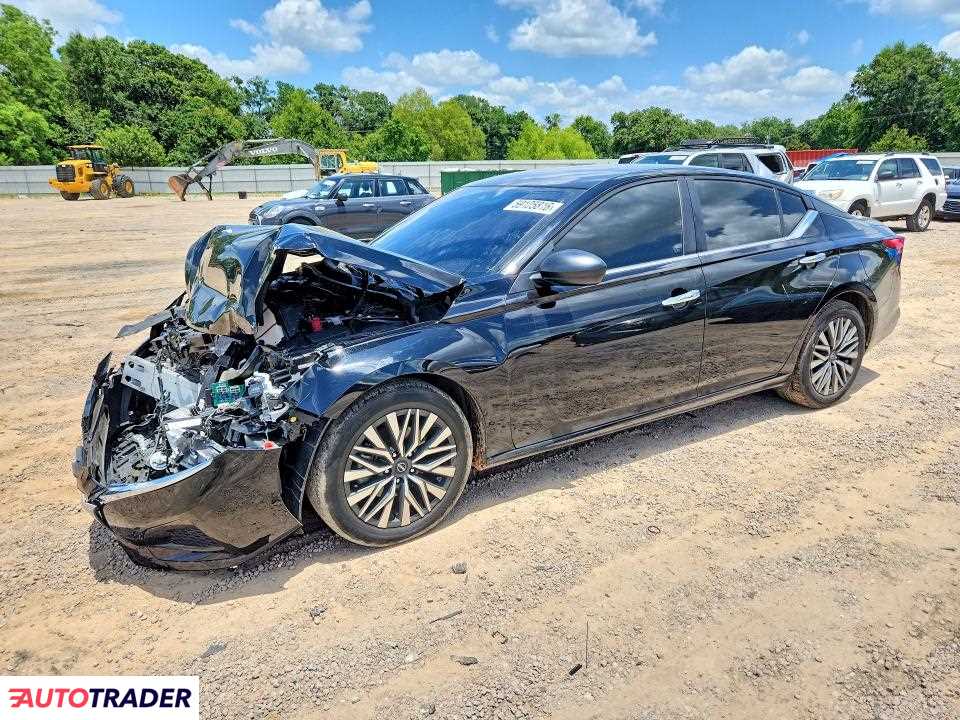 Nissan Altima 2024 2